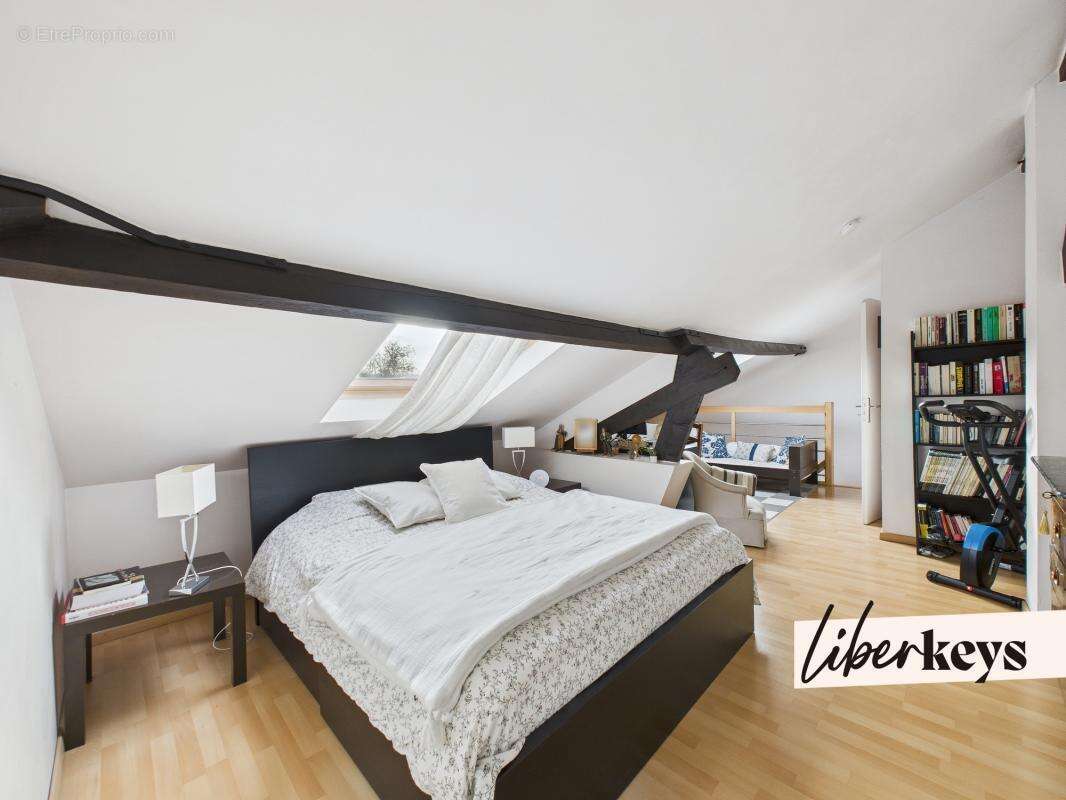 Appartement à SAINT-MAUR-DES-FOSSES