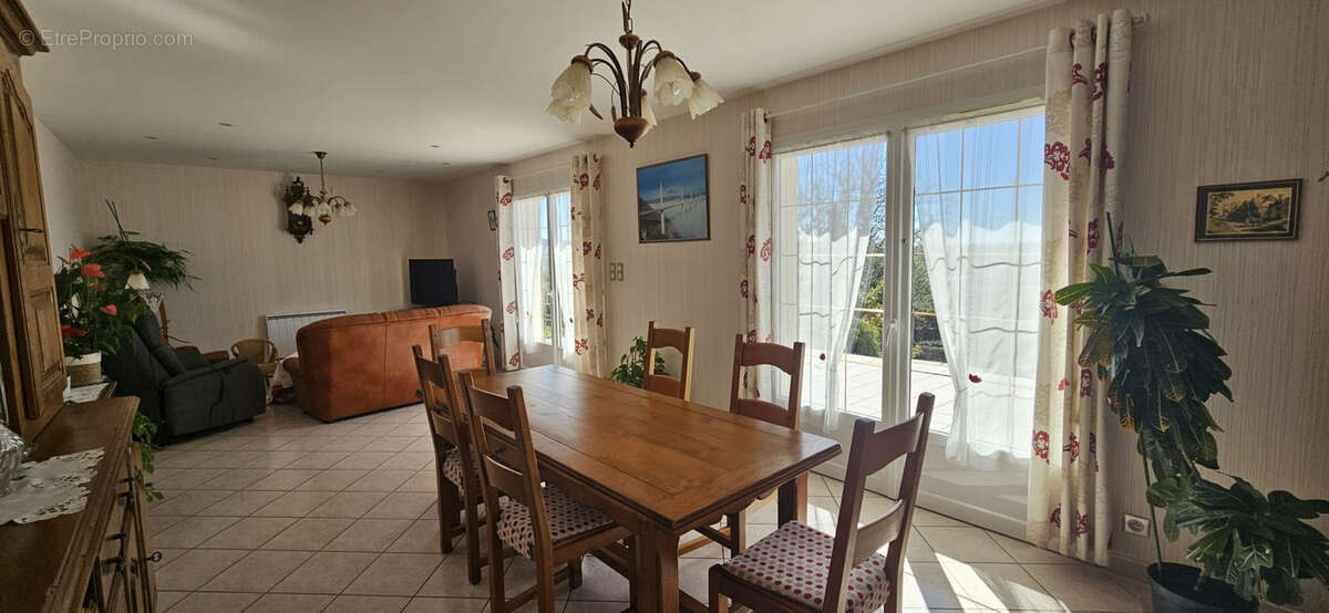 maison de plain - pied avec sous -sol complet - terrasse - photo 4