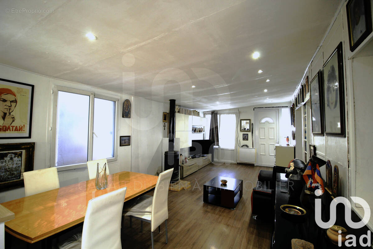 Photo 1 - Terrain à SAINT-ILLIERS-LA-VILLE