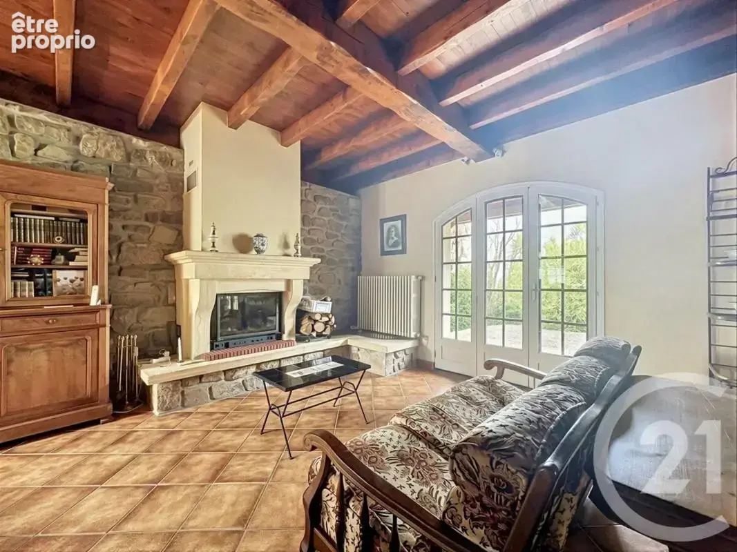 Maison 248 m² à Salaise-Sur-Sanne  - photo 6