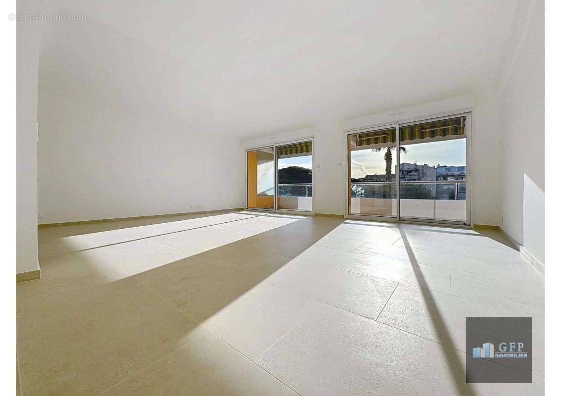 Appartement à LE LAVANDOU