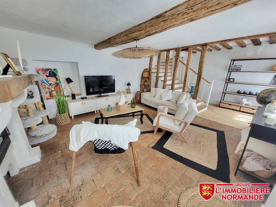 Maison à BONNIERES-SUR-SEINE