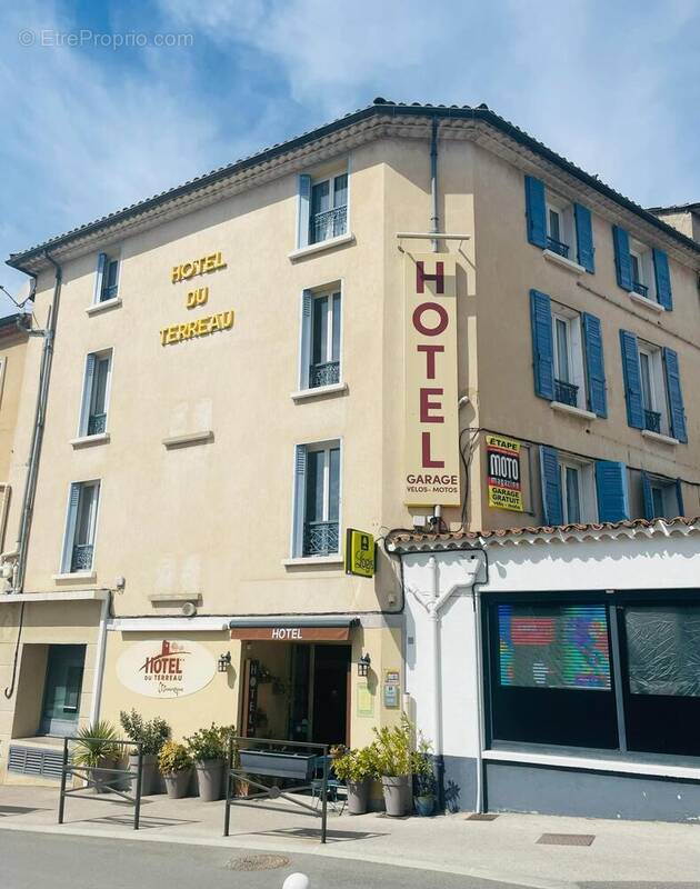 Photo 1 - Commerce à MANOSQUE