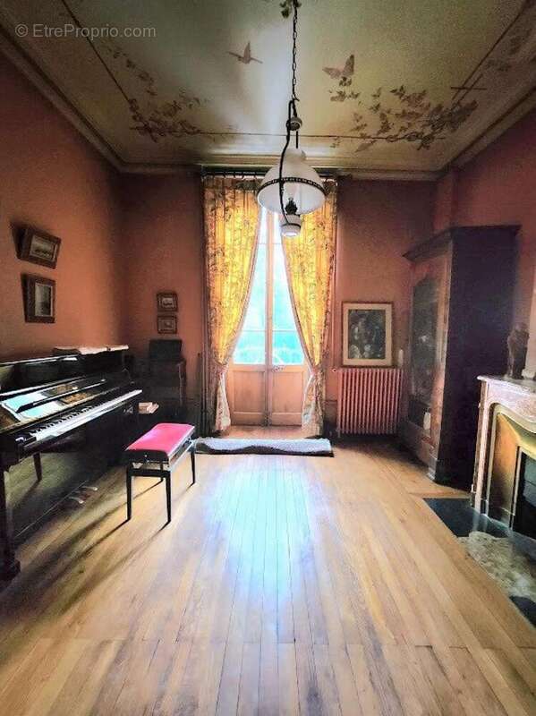 Photo 8 - Maison à CHARLY