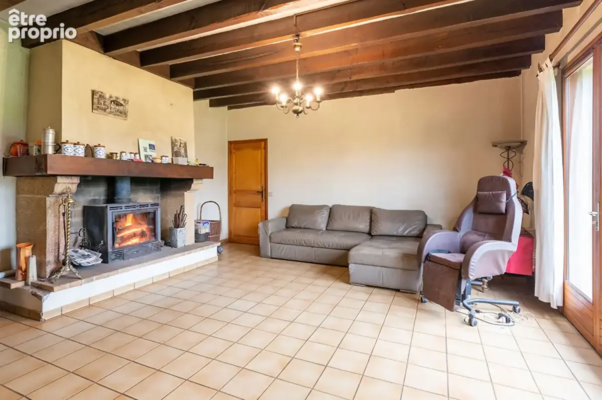 Maison 3 chambres  isolée, combles aménageable et dépendance - photo 2