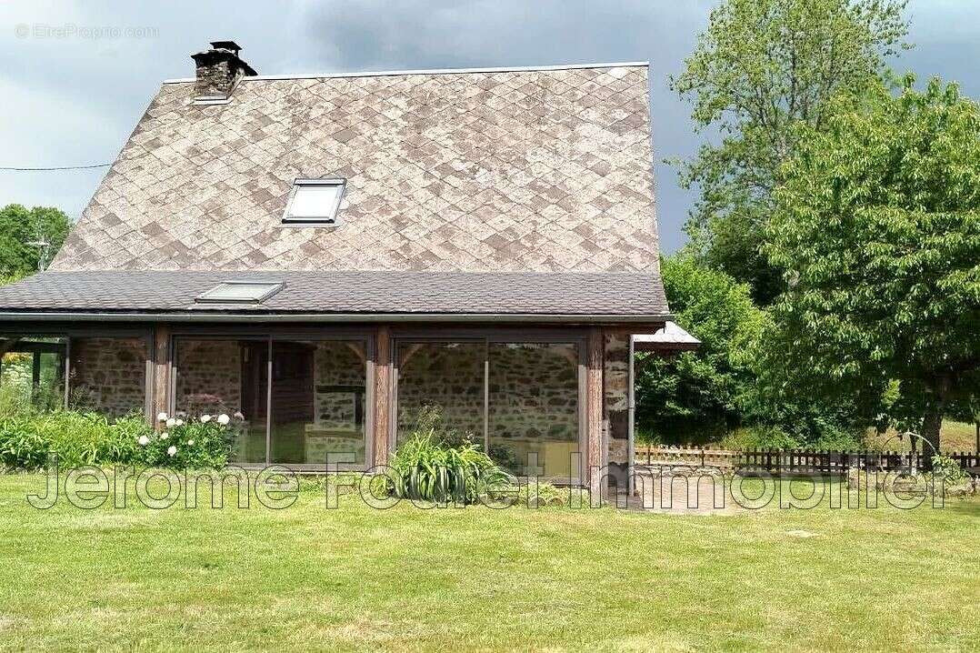 Maison à COURTEIX