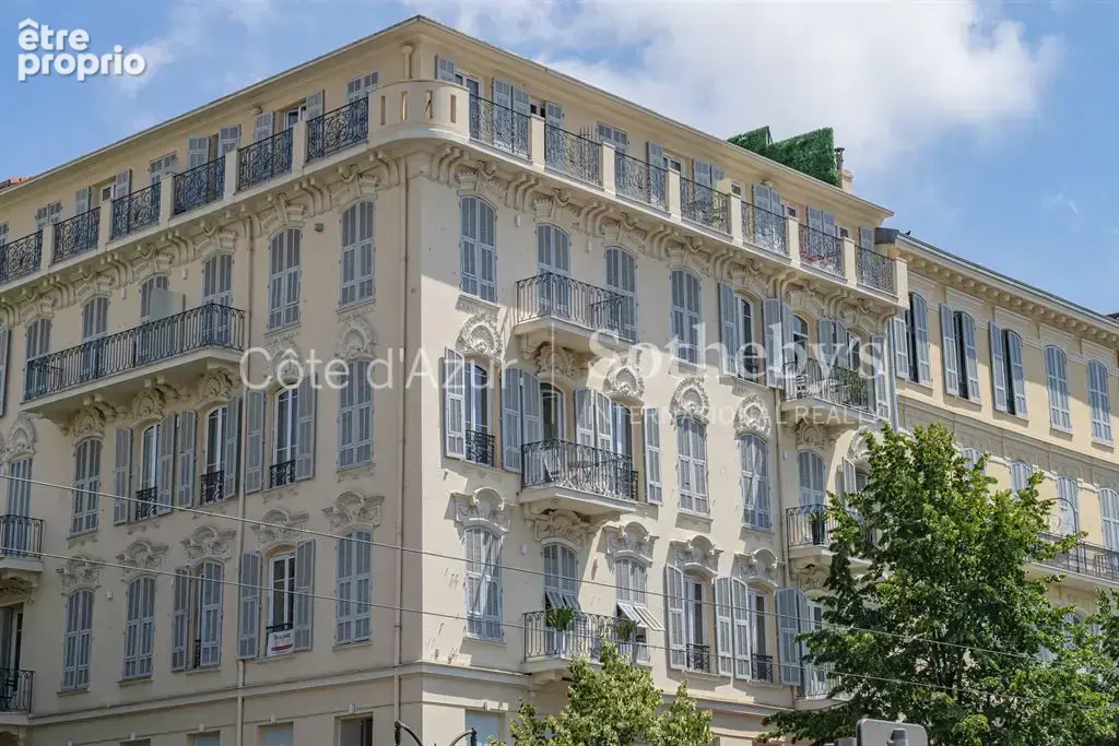 Nice Jean Médecin, appartement deux chambres avec balcon au cœur de la ville - photo 11