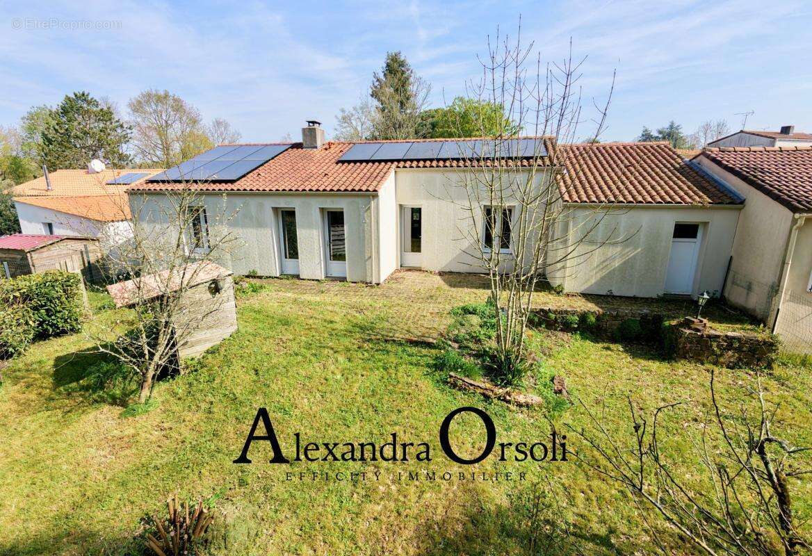 Maison à LANDERONDE