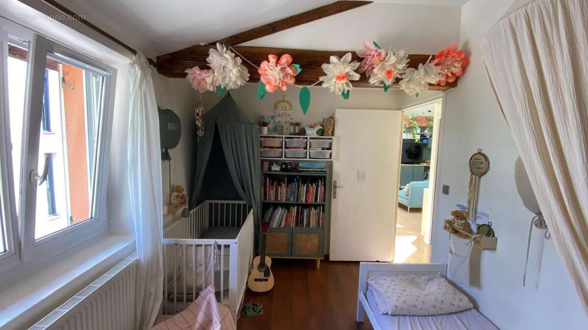 Appartement à FONTAINES-SUR-SAONE