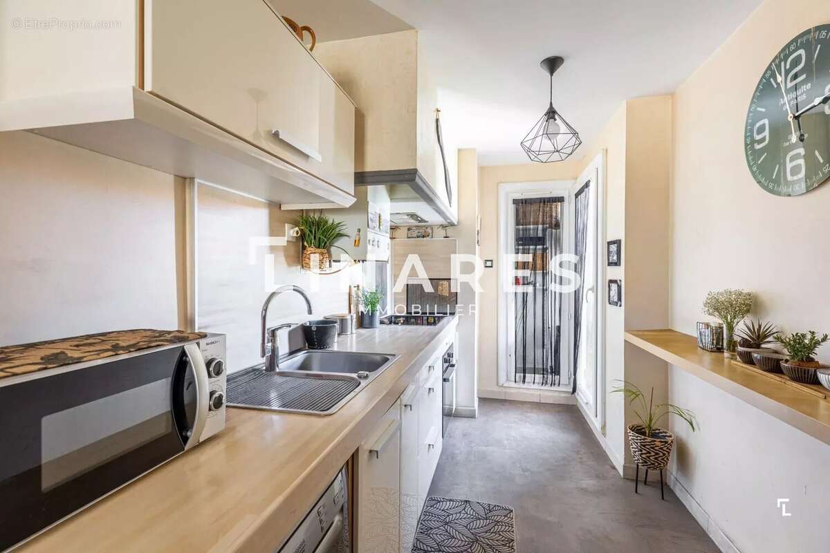 LE MAURICE - Appartement T3 de 83m2 - Parking - 13007 SAINT VICTOR - photo 4