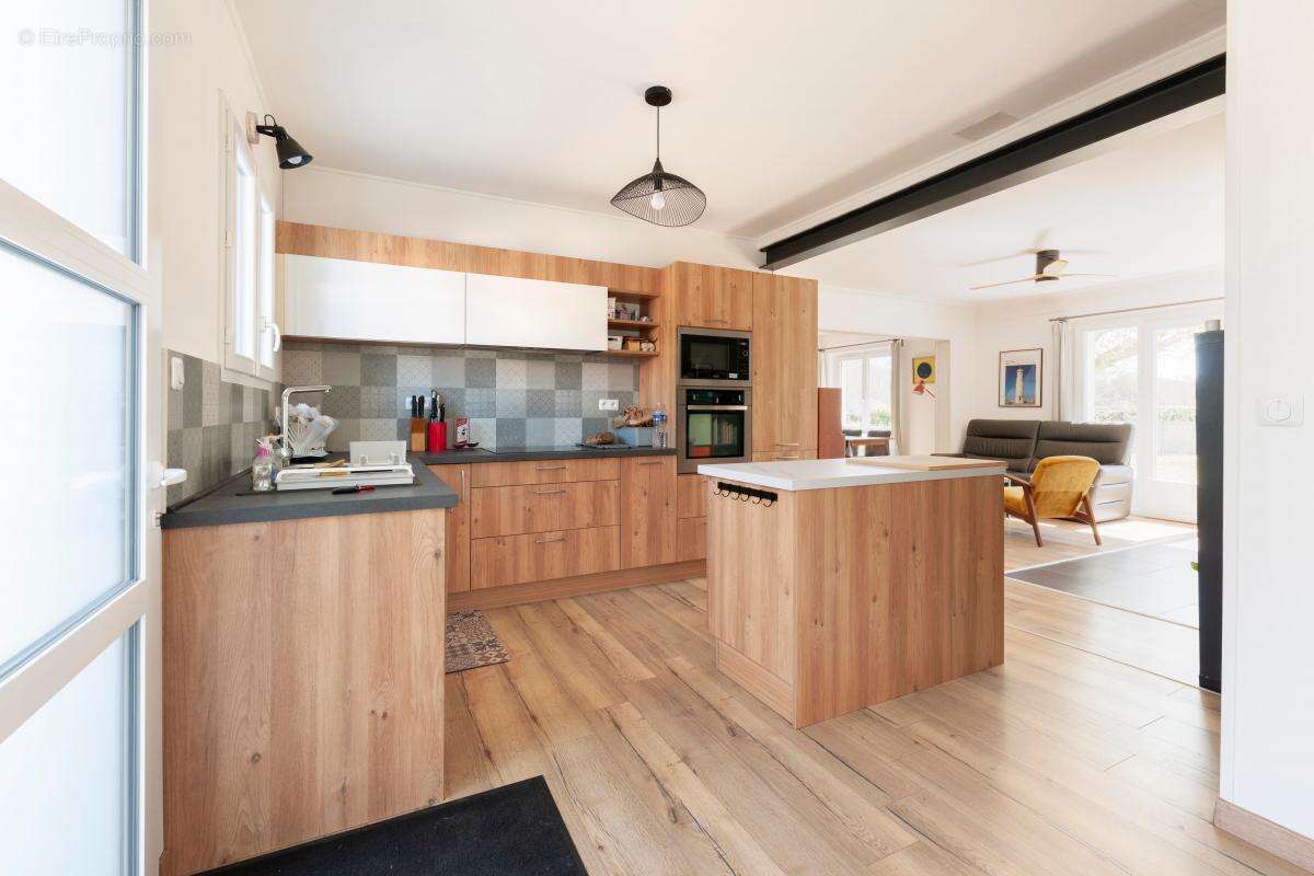 Maison à BRETAGNE-DE-MARSAN