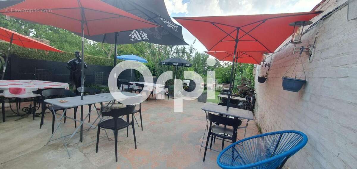 Commerce à MONS-EN-PEVELE