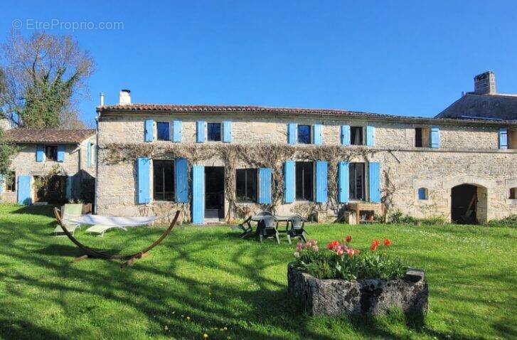 Maison à MIGRON