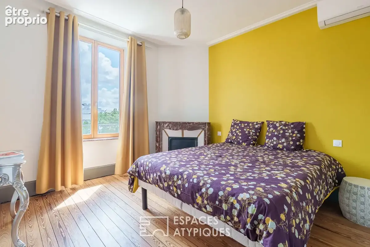 Appartement de charme rénové en coeur de ville - photo 4