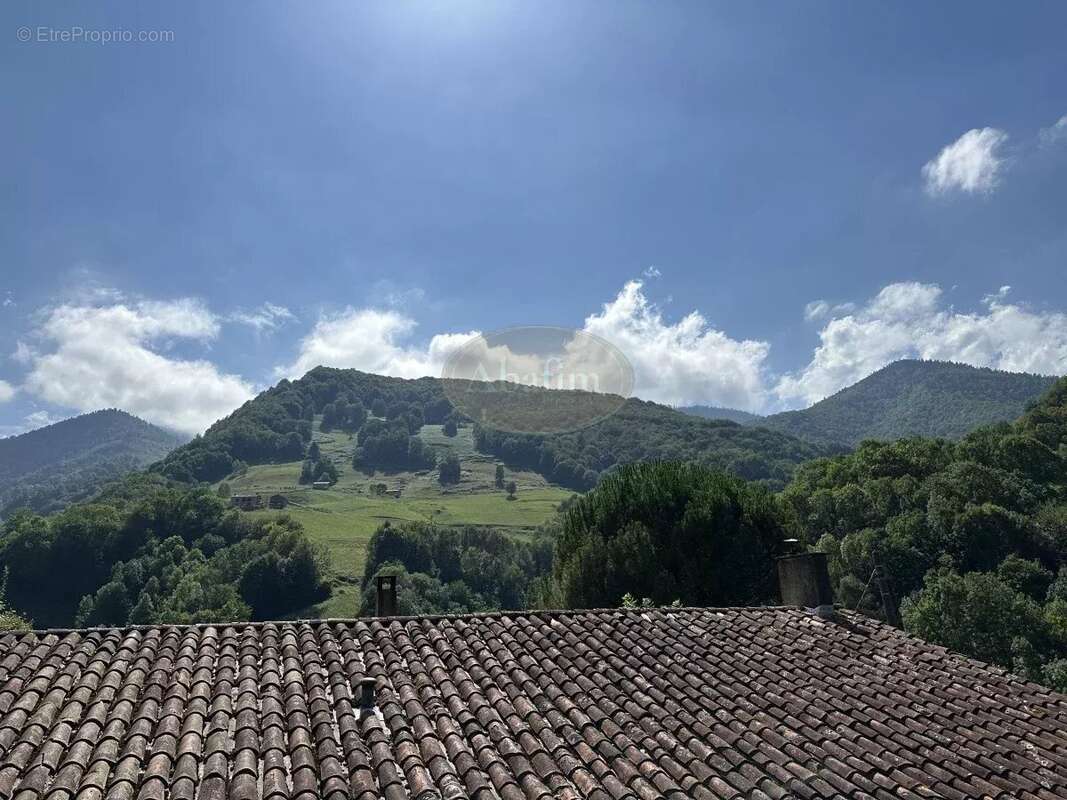 Maison à SARRANCOLIN