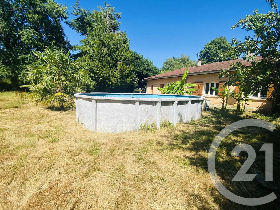 Maison 133 m² à Dommartin-Les-Cuiseaux  - photo 15