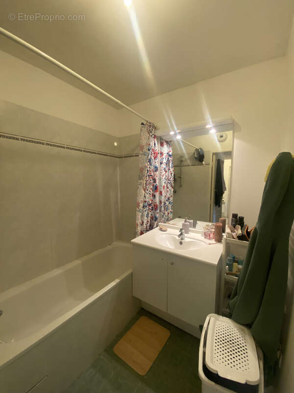 Appartement à SAINT-JEAN-DE-BRAYE