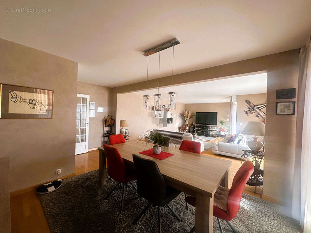 Appartement à ANNEMASSE