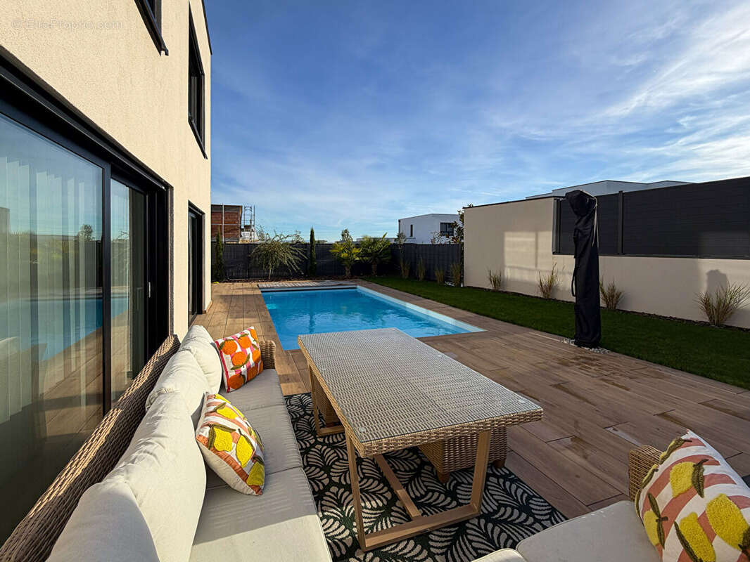 Maison à NIEDERHAUSBERGEN