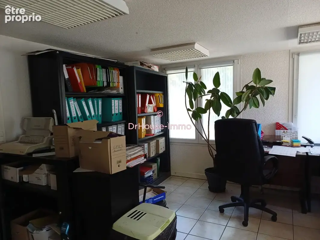 Commerce 370 m² à vendre à Espaly-Saint-Marcel (43000) - photo 23