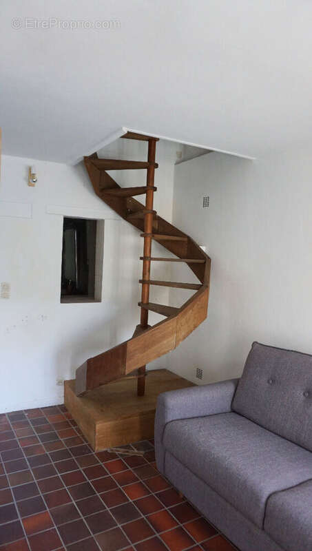 Maison à FERRIERE-LARCON