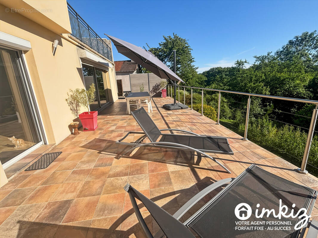 Maison 8 pièces - photo 1