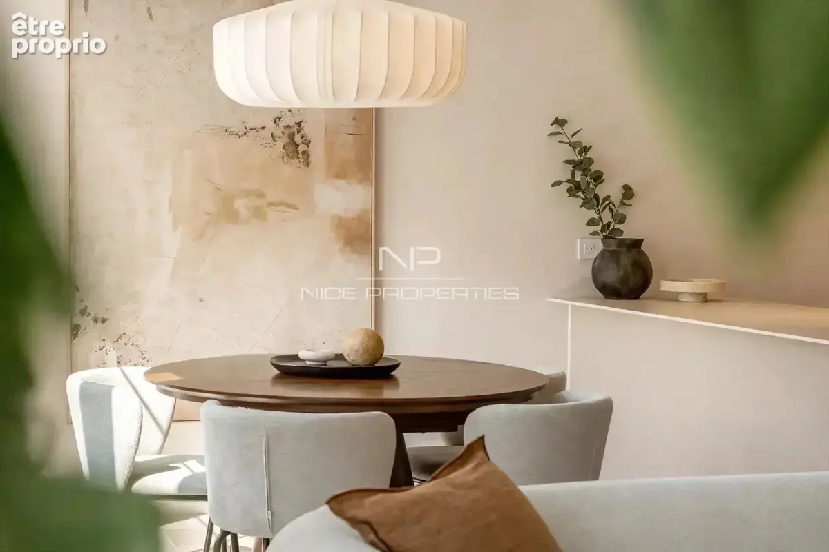Nice, Victor Hugo, 3 pièces balcon, un écrin de 87 m2, rare - photo 5