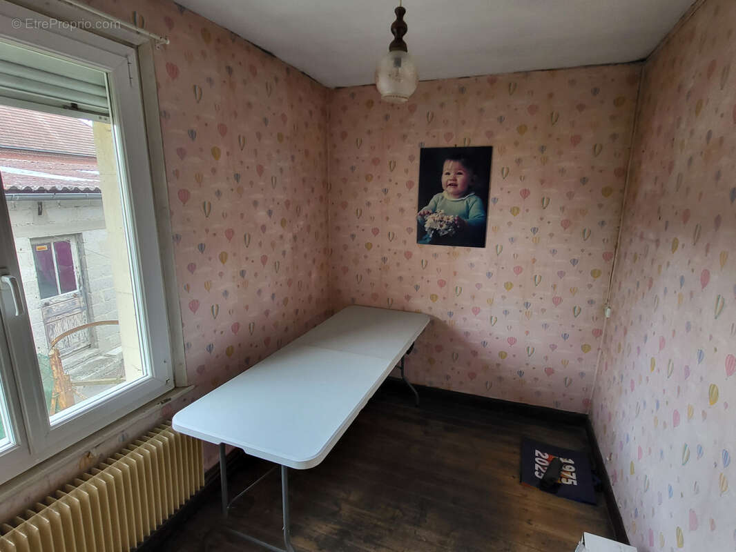 Maison à FLIXECOURT