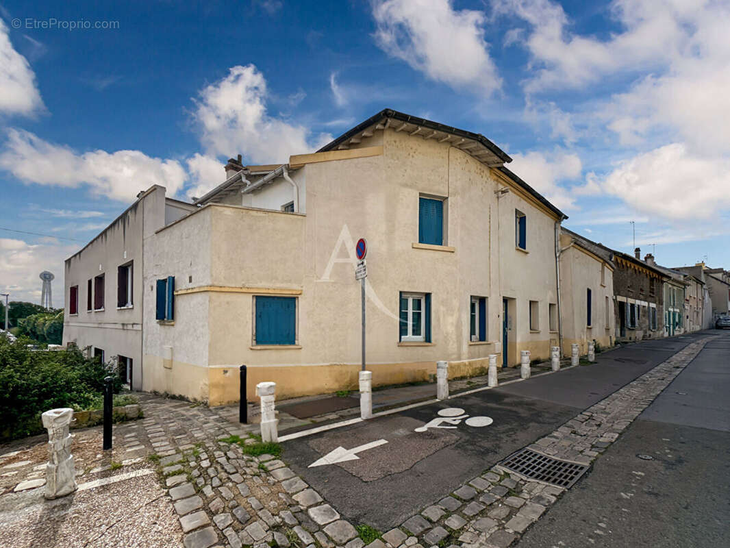 Appartement à CARRIERES-SOUS-POISSY