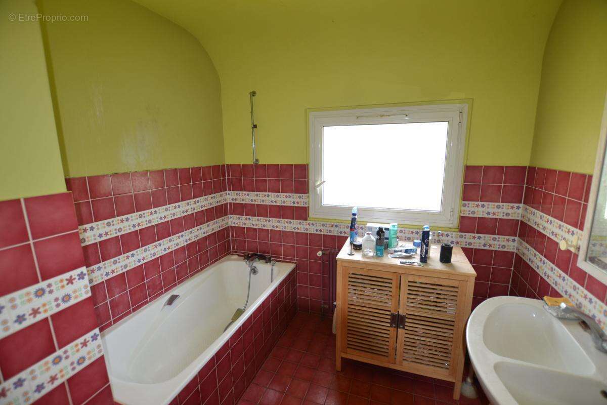 Maison à CANY-BARVILLE