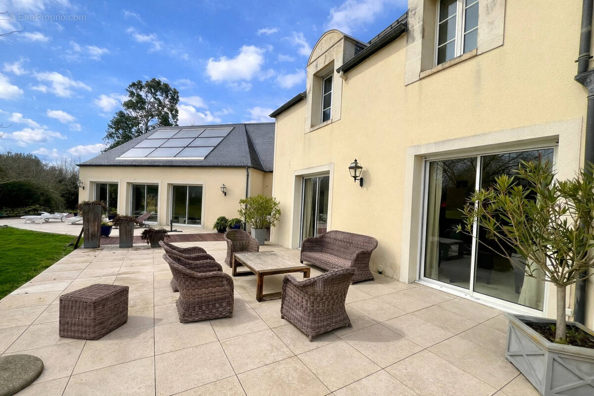 Maison à SAINT-MARTIN-DES-ENTREES