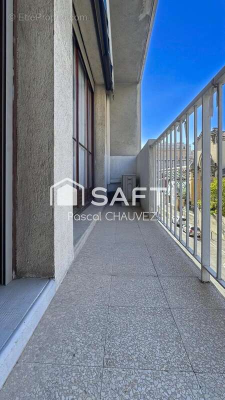 Photo 3 - Appartement à MARSEILLE-4E