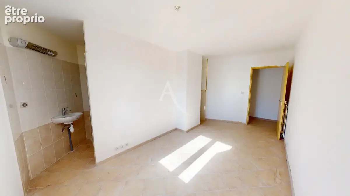 Maison de plain-pied avec remise de plus de 60 m² et extérieur - photo 4