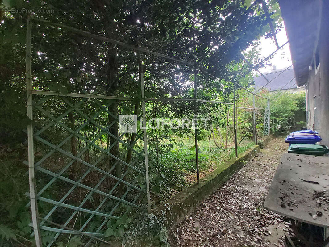 Terrain à LE RAINCY