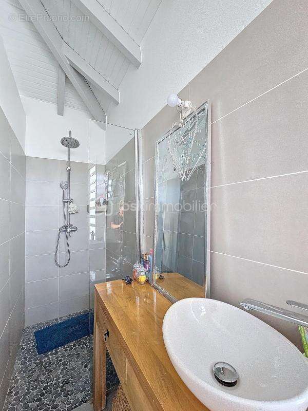Villa contemporaine 3 suites , piscine et résiduel de construction - photo 19