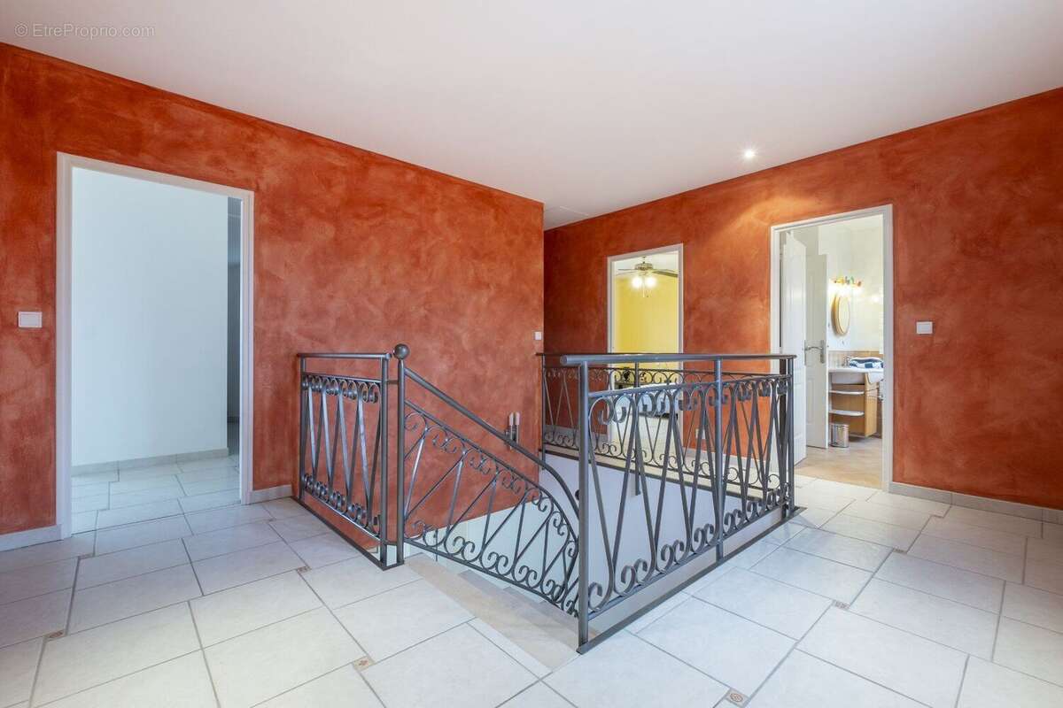 Maison à SAINT-DENIS-DU-PIN