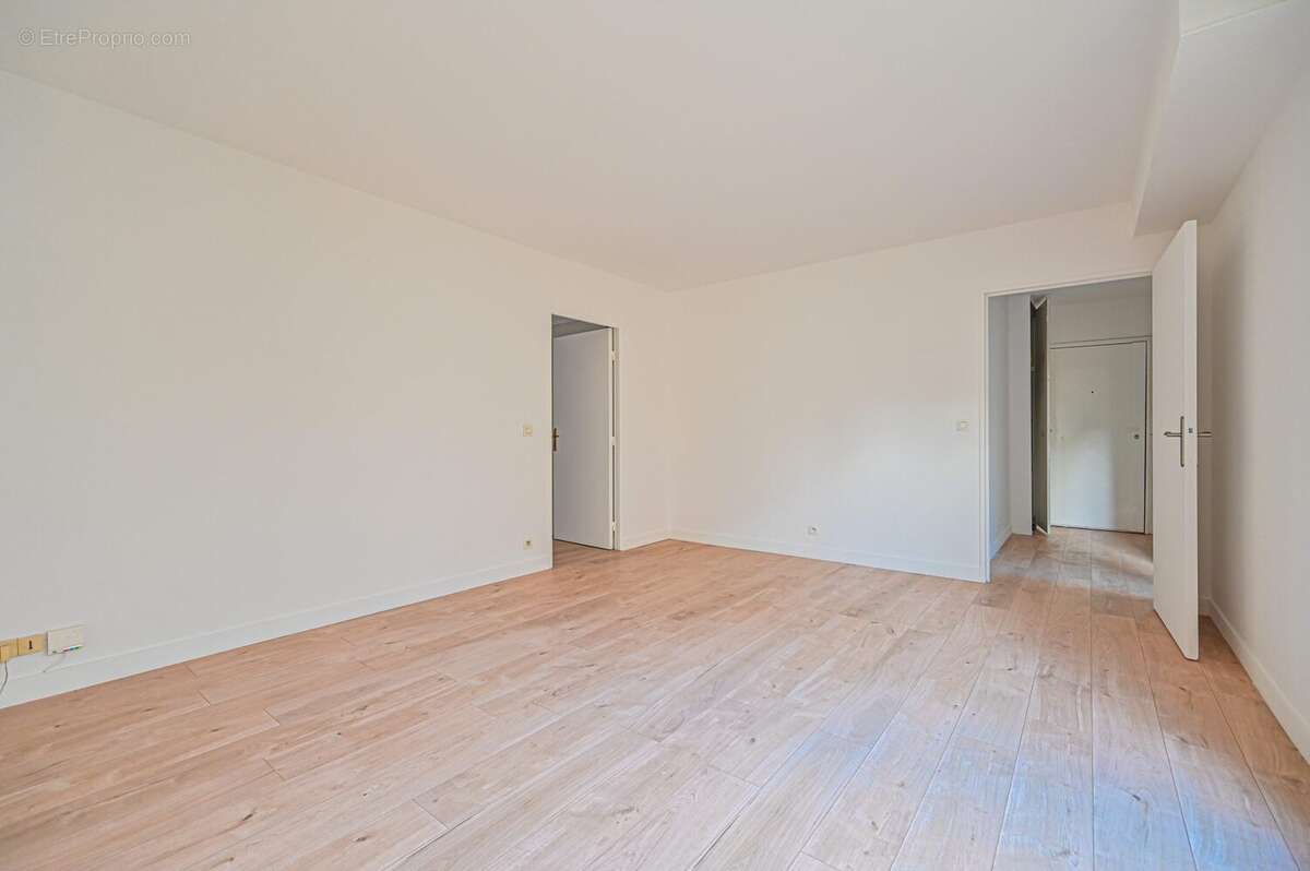 Appartement à NOGENT-SUR-MARNE