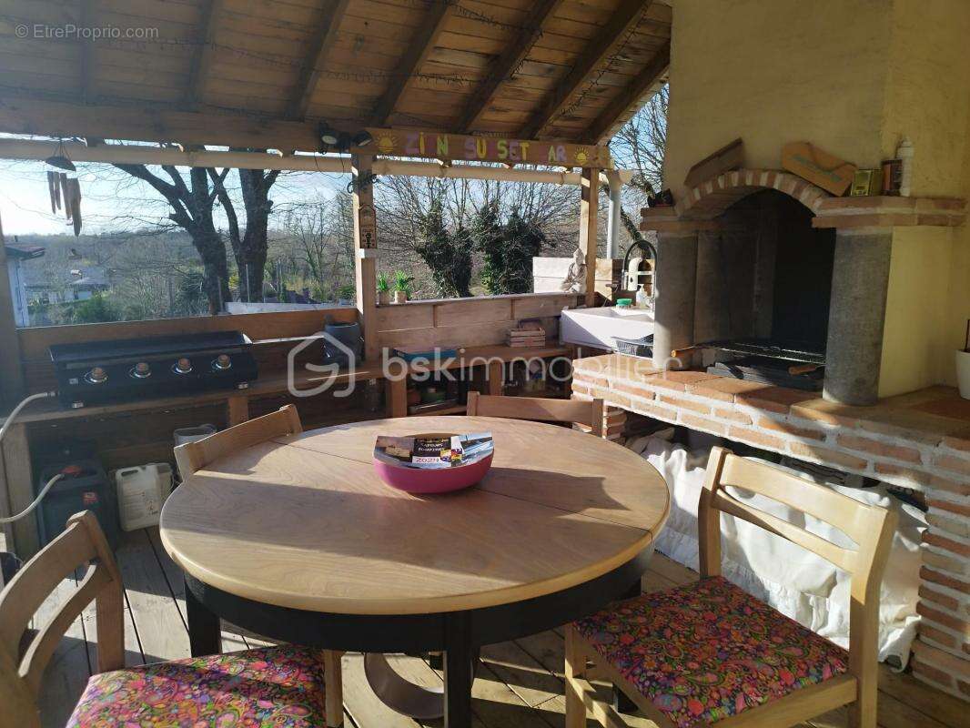 Maison à BELIN-BELIET