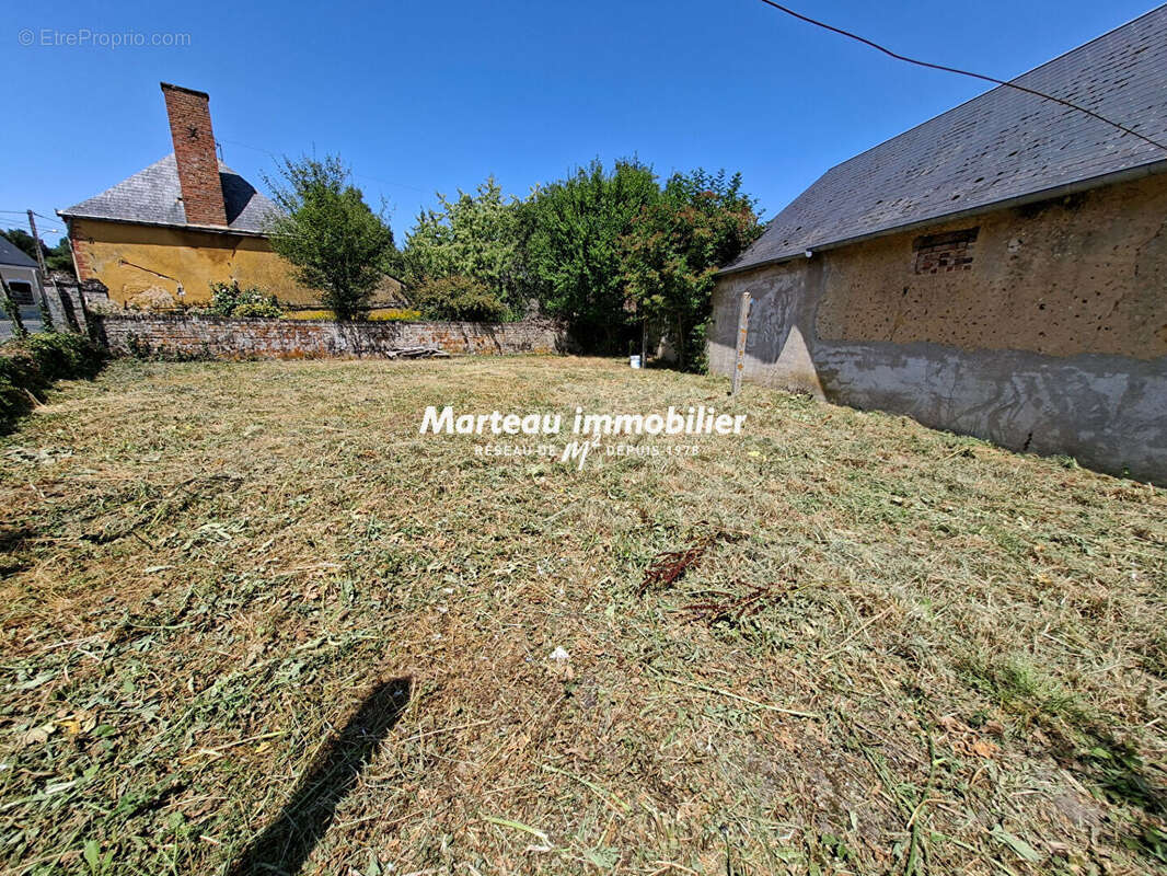 Maison de bourg Tresson 4 pièce(s) 125 m2 - photo 8