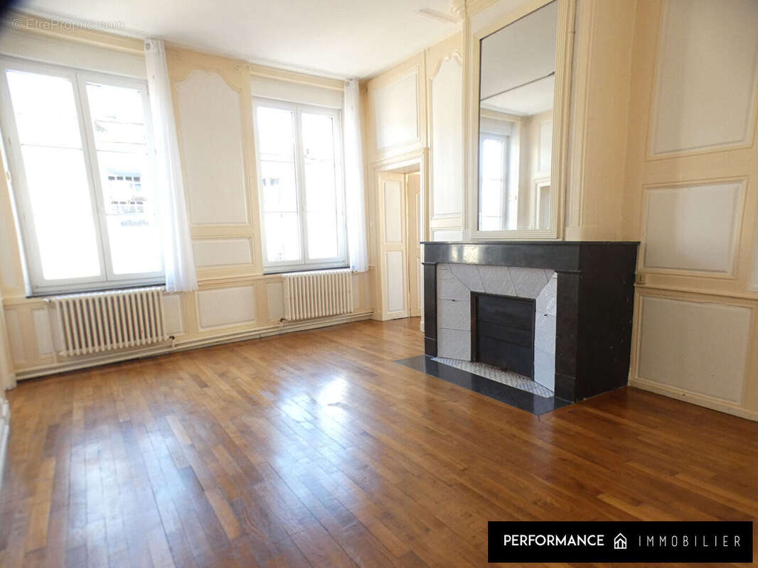 Appartement  lumineux de caractère Toul 3 pièce(s) 92 m2 - photo 5