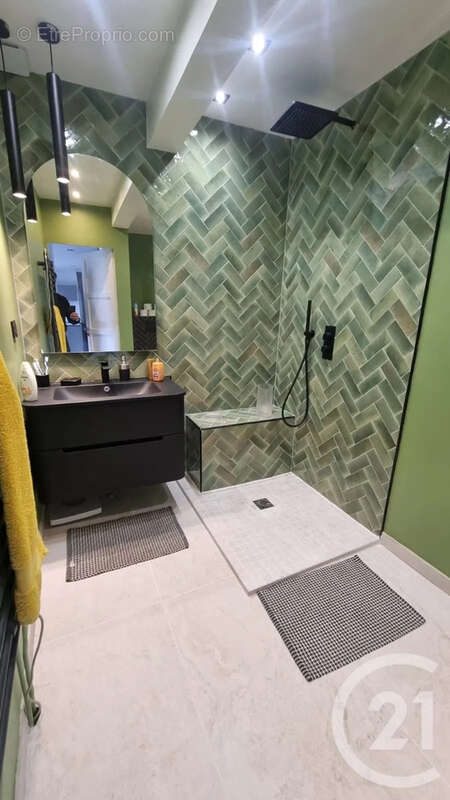 Maison à SAINT-MAUR-DES-FOSSES