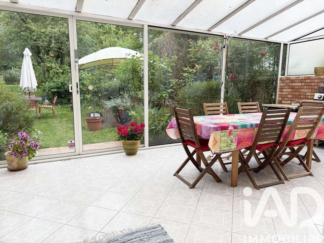 Maison 433 m² à Evecquemont  - photo 5