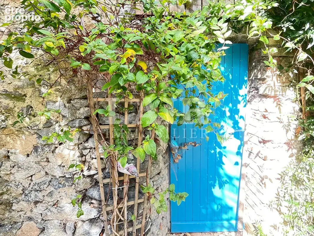 Maison ancienne de charme avec jardin, piscine et garage - Fresnay-sur-Sarthe - photo 15