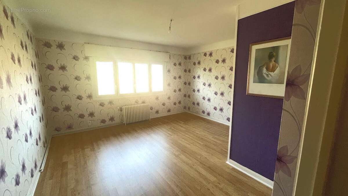 Maison à AUXI-LE-CHATEAU