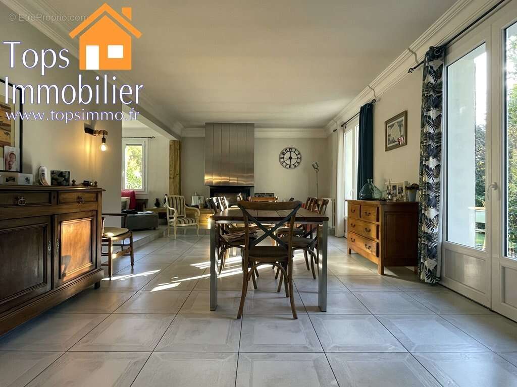 Maison à VILLEFRANCHE-DE-ROUERGUE