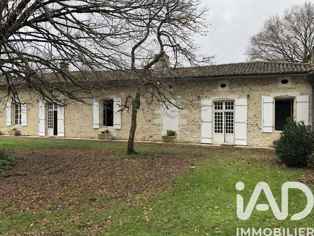 Photo 4 - Maison à CHEPNIERS