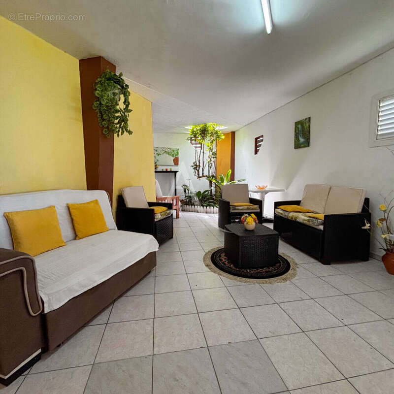 Maison à SCHOELCHER