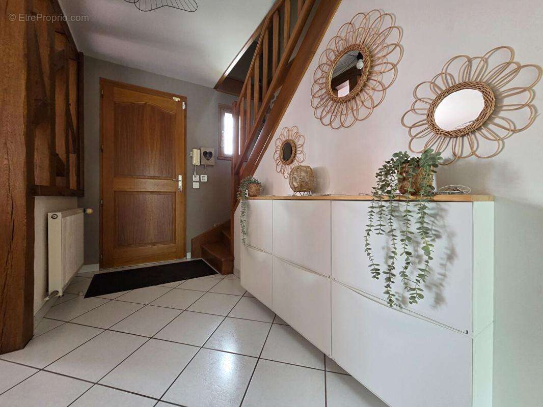 Maison 167 m² à Toury  - photo 2