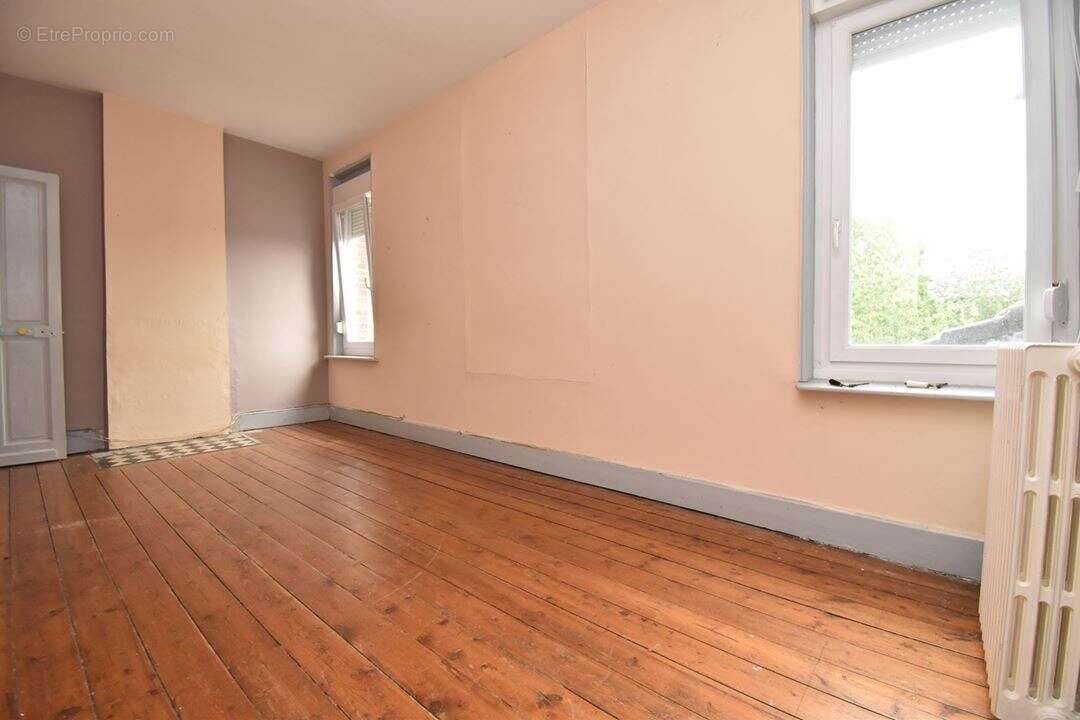 Maison 150 m² à Cambrai  - photo 6