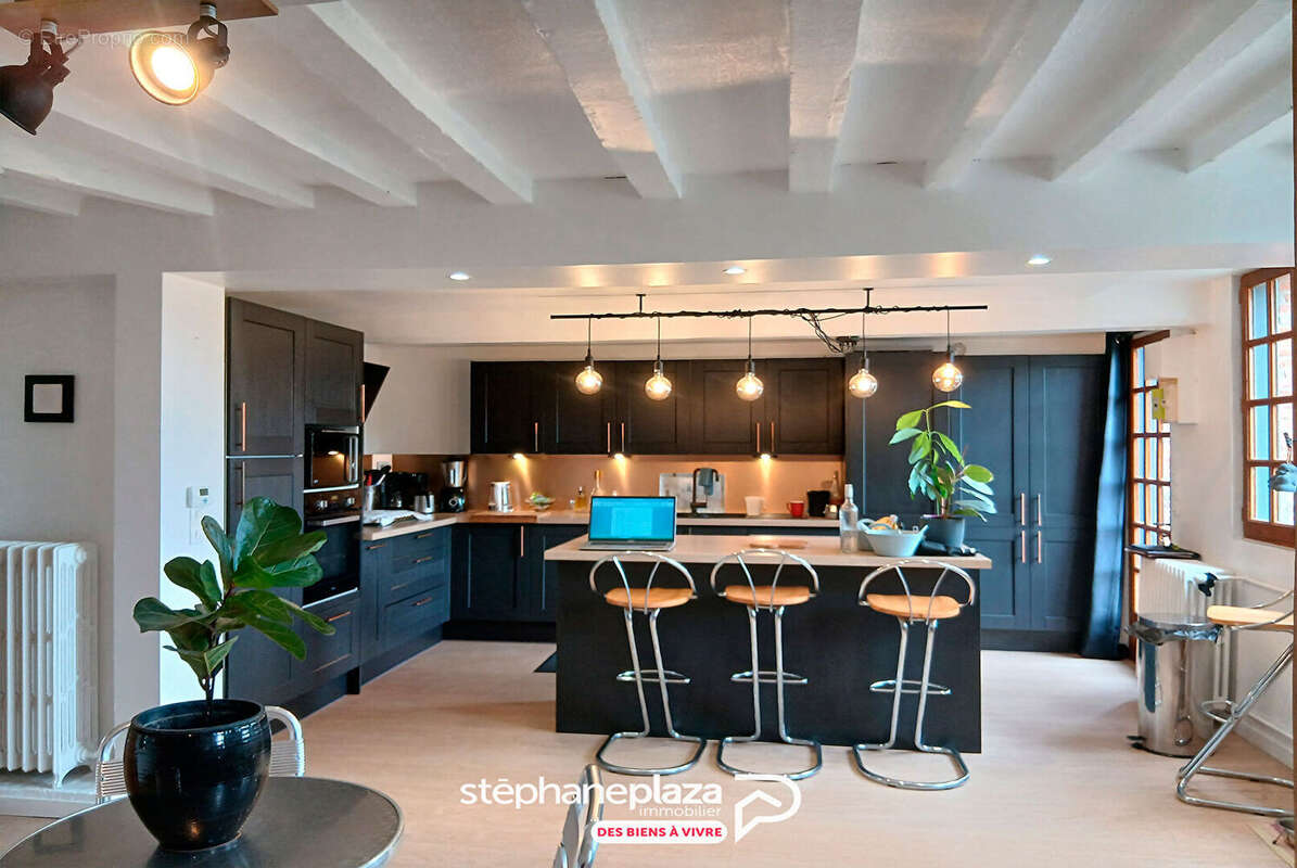 Maison à FORGES-LES-EAUX